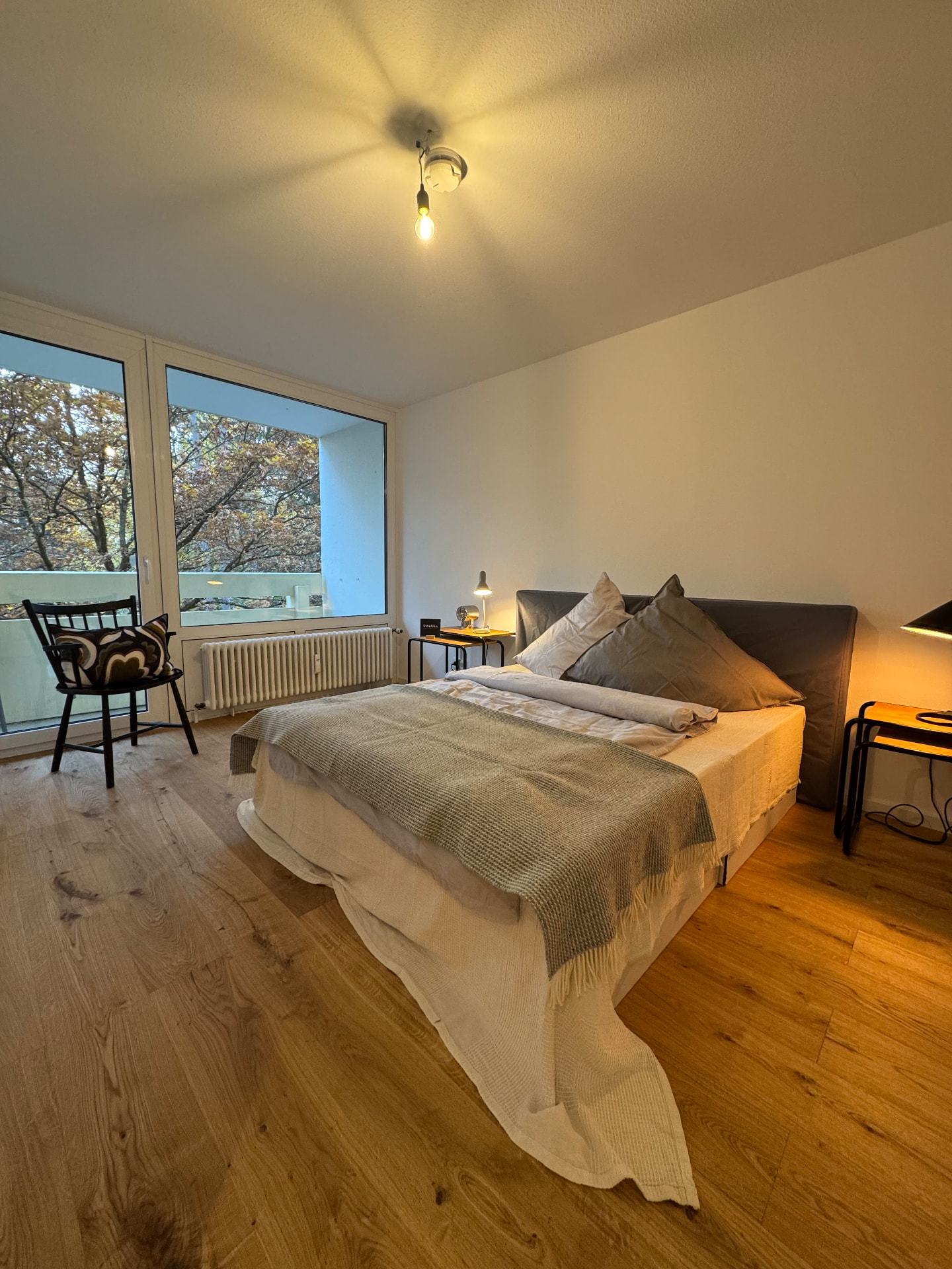 Staging – Schlafzimmer mit Balkontür