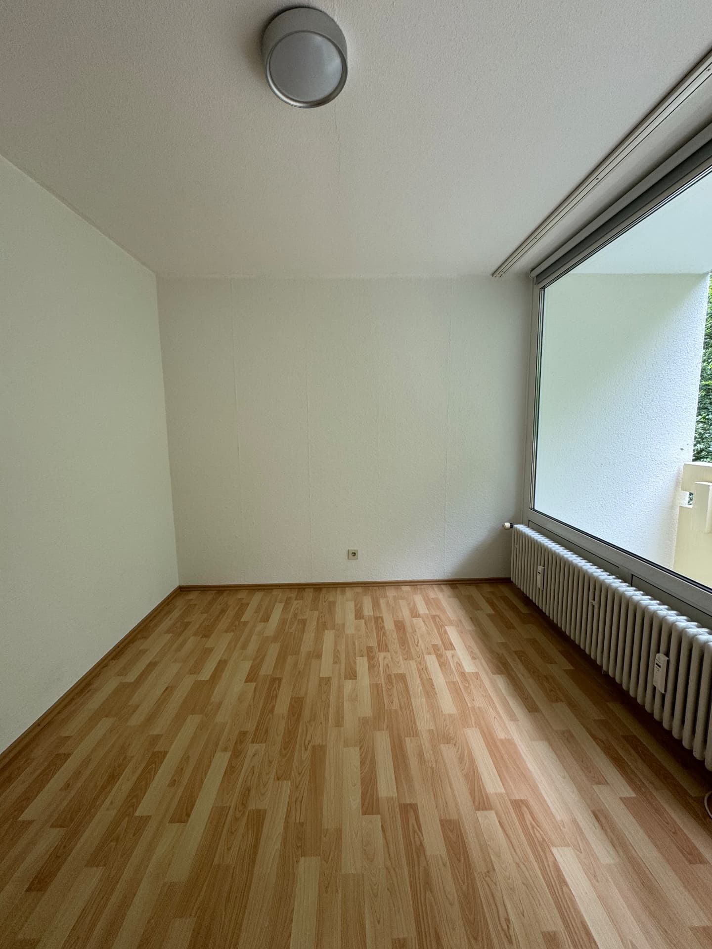 Vorher – zweites Schlafzimmer