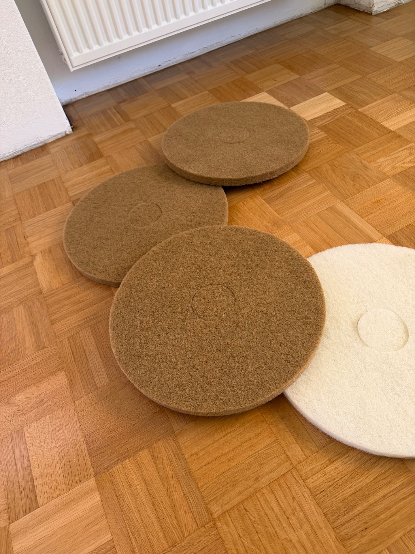 Parkett – Pflege und Aufbereitung mit Polierpads